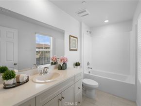 3918 E E Cambria Privado, Ontario CA 91761