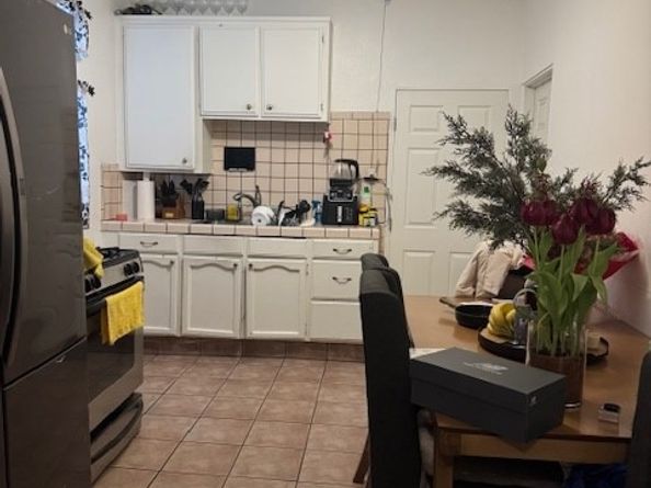 10743 Weigand, Los Angeles CA 90059