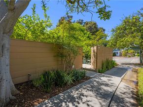 5528 Village Green, Los Angeles CA 90016