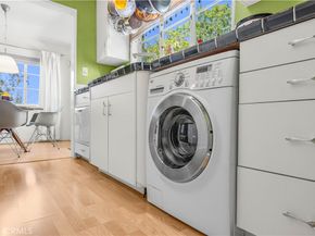 5528 Village Green, Los Angeles CA 90016