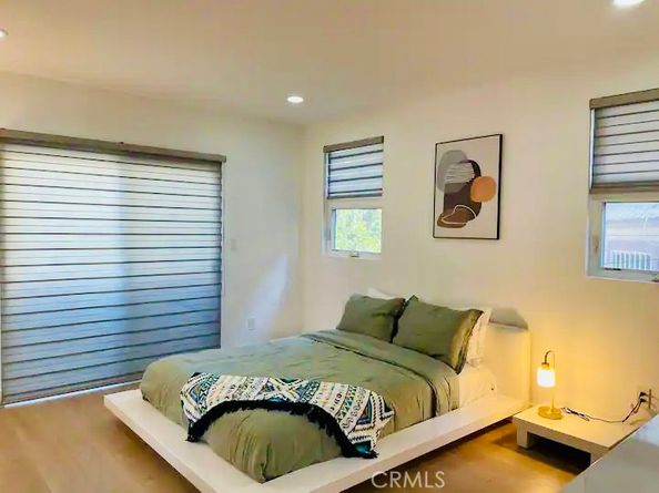 325 N Union Avenue, Los Angeles CA 90026