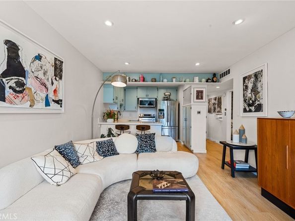 3407 Huxley Street 39, Los Angeles CA 90027