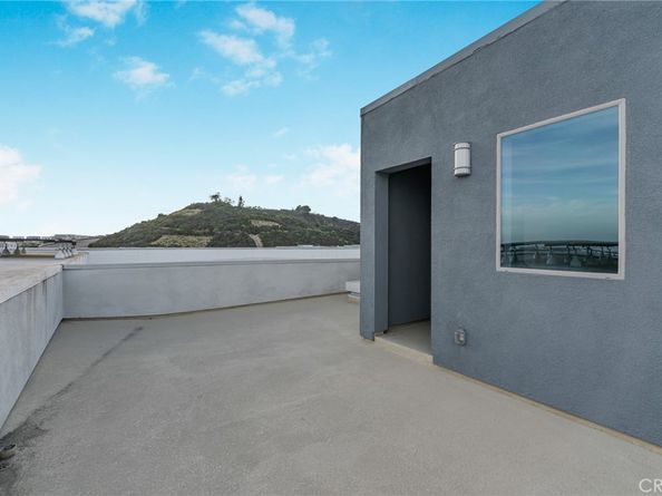 1888 Hollyleaf Ter, Montebello CA 90640