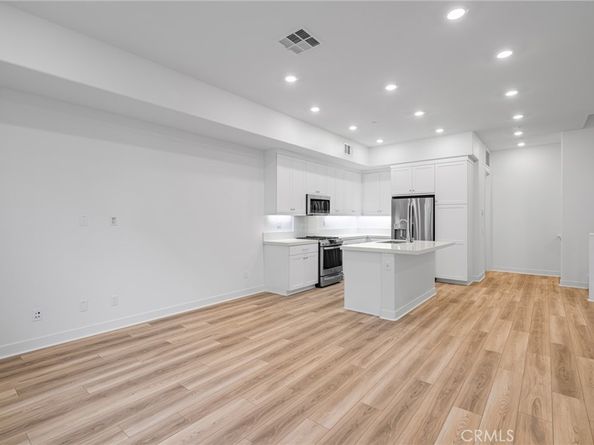 1888 Hollyleaf Ter, Montebello CA 90640