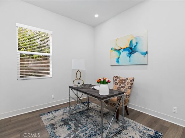 121 Novel, Irvine CA 92618