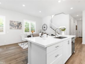 121 Novel, Irvine CA 92618