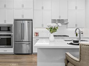 121 Novel, Irvine CA 92618