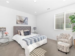 121 Novel, Irvine CA 92618