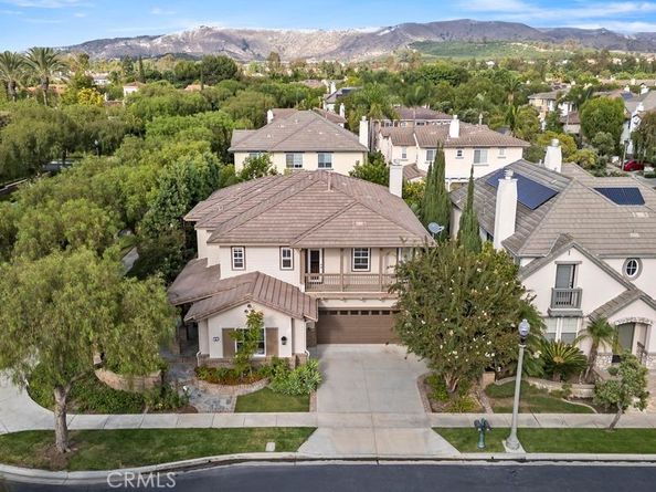 33 Modesto, Irvine CA 92602