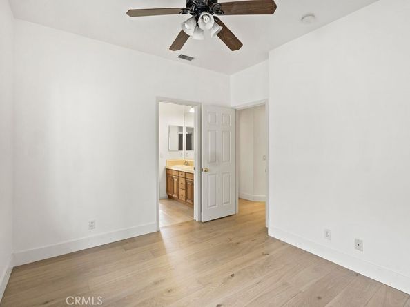 33 Modesto, Irvine CA 92602