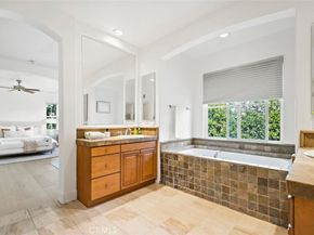 33 Modesto, Irvine CA 92602