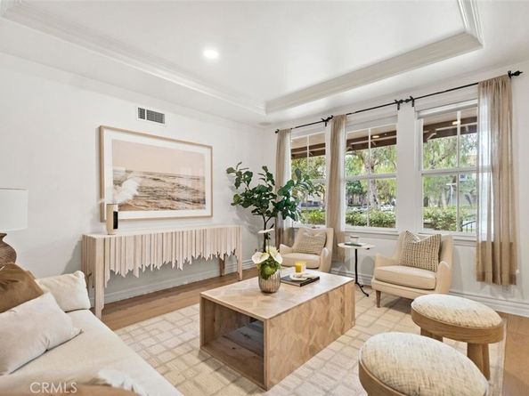 33 Modesto, Irvine CA 92602