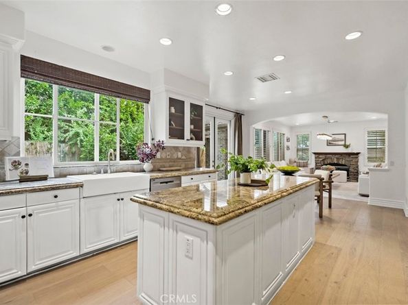 33 Modesto, Irvine CA 92602