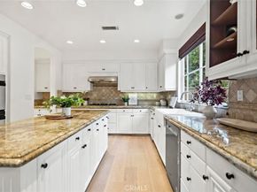 33 Modesto, Irvine CA 92602