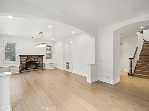 33 Modesto, Irvine CA 92602