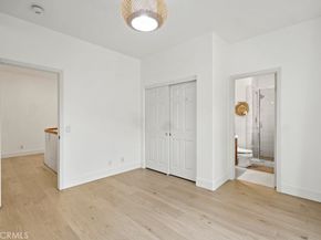 33 Modesto, Irvine CA 92602