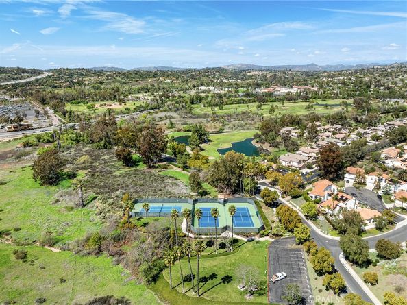 728 Inspiration, Escondido CA 92025