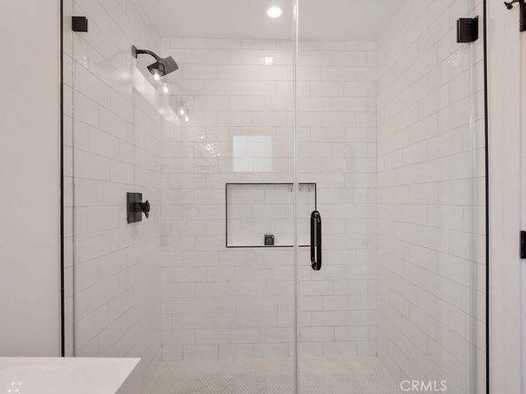 3041 Atwater Avenue, Los Angeles CA 90039