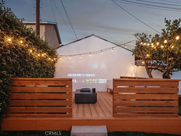 3041 Atwater Avenue, Los Angeles CA 90039