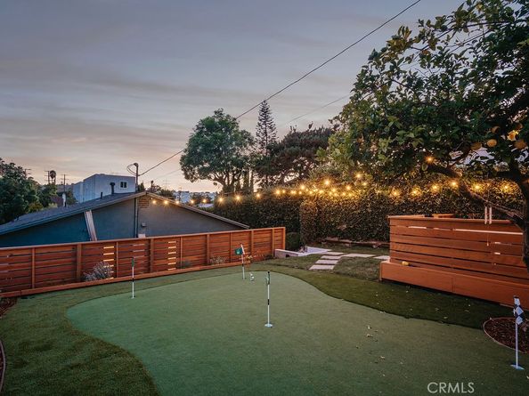 3041 Atwater Avenue, Los Angeles CA 90039