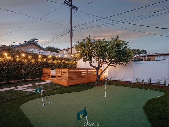 3041 Atwater Avenue, Los Angeles CA 90039