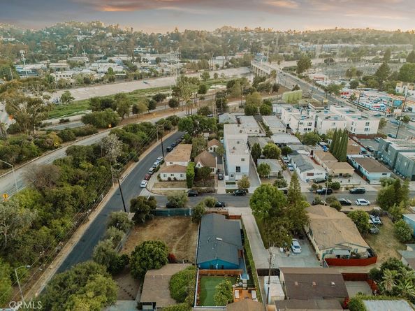 3041 Atwater Avenue, Los Angeles CA 90039