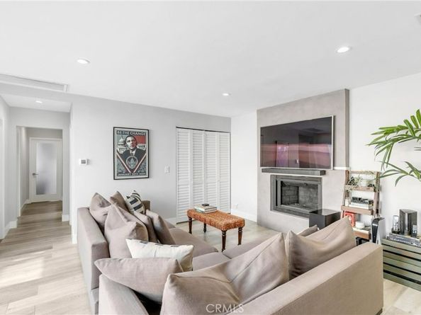 5754 Satsuma Avenue, North Hollywood CA 91601