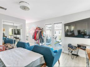 5754 Satsuma Avenue, North Hollywood CA 91601