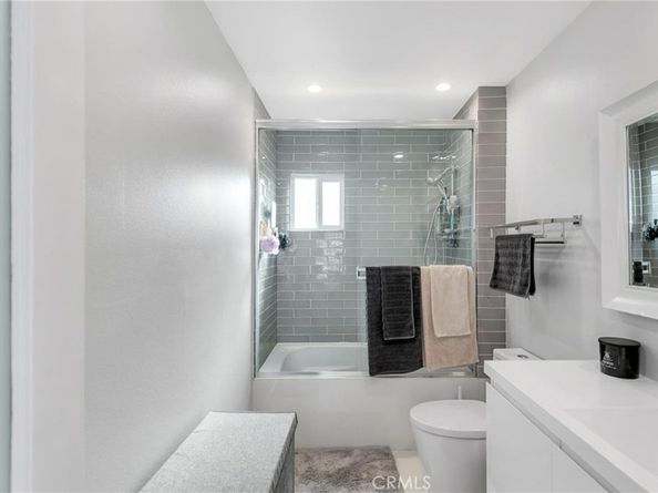 5754 Satsuma Avenue, North Hollywood CA 91601