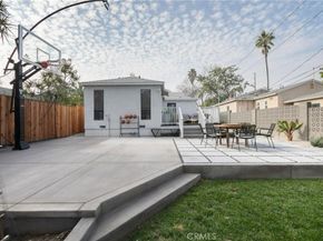 5754 Satsuma Avenue, North Hollywood CA 91601
