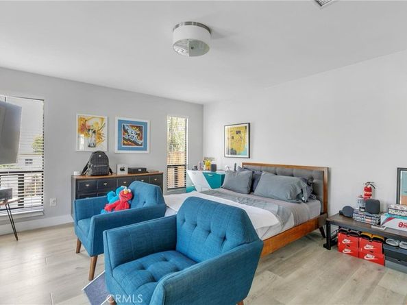 5754 Satsuma Avenue, North Hollywood CA 91601