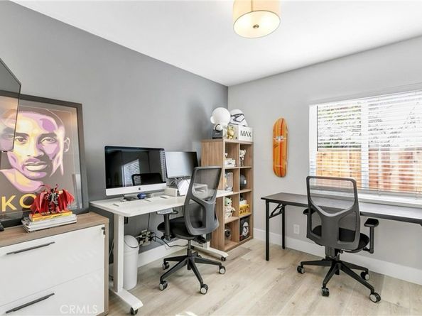 5754 Satsuma Avenue, North Hollywood CA 91601