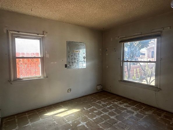 4556 W 164th Street, Lawndale CA 90260