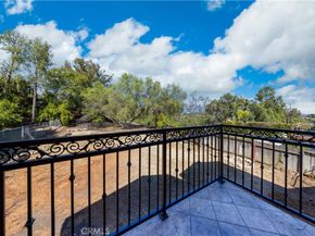 19 Viewpoint Circle, Pomona CA 91766