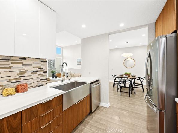 1310 N Detroit Street 405, Los Angeles CA 90046