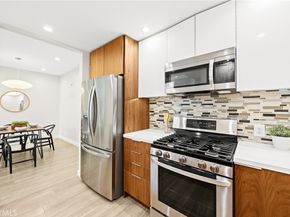 1310 N Detroit Street 405, Los Angeles CA 90046