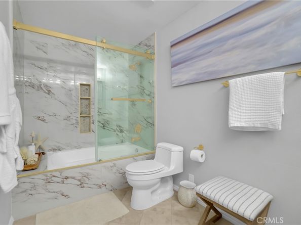 14634 Magnolia Boulevard 4, Sherman Oaks CA 91403