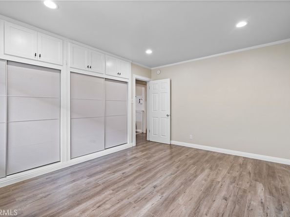 800 N Eucalyptus Avenue 108, Inglewood CA 90302