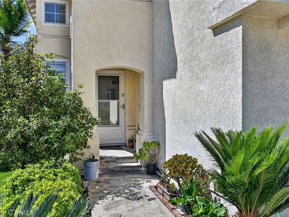 818 Amber Oaks, Pomona CA 91767