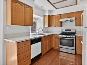 818 Amber Oaks, Pomona CA 91767