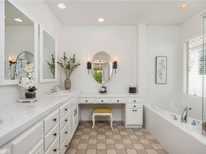 30 Sunswept Mesa, Aliso Viejo CA 92656