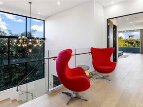 630 N Martel, Los Angeles CA 90036