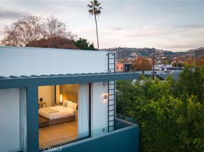 630 N Martel, Los Angeles CA 90036