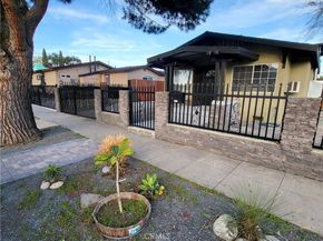 4401 La Clede Avenue, Los Angeles CA 90039
