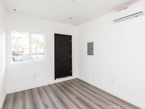 4401 La Clede Avenue, Los Angeles CA 90039