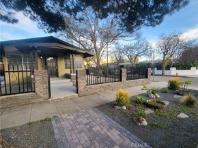 4401 La Clede Avenue, Los Angeles CA 90039