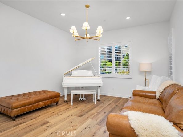 106 Culture, Irvine CA 92618