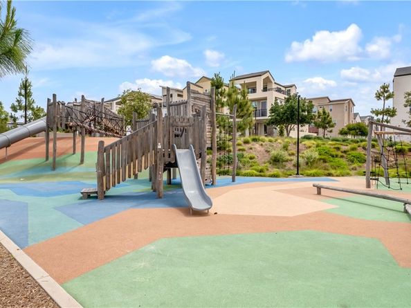 106 Culture, Irvine CA 92618