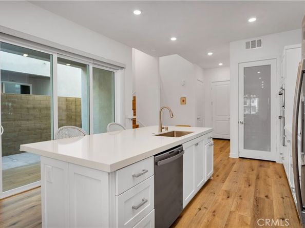 106 Culture, Irvine CA 92618