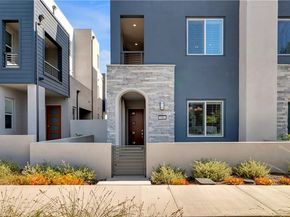 106 Culture, Irvine CA 92618